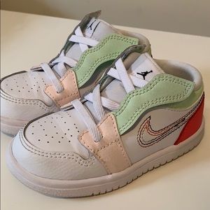 COPY - Toddler girls size 7c Air Jordan 1 Low